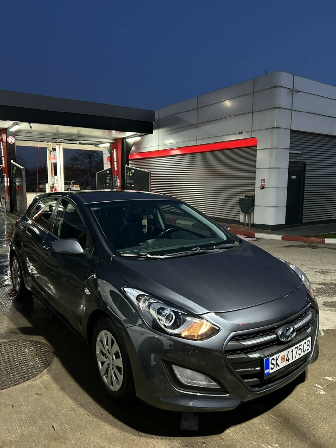 Hyundai i30