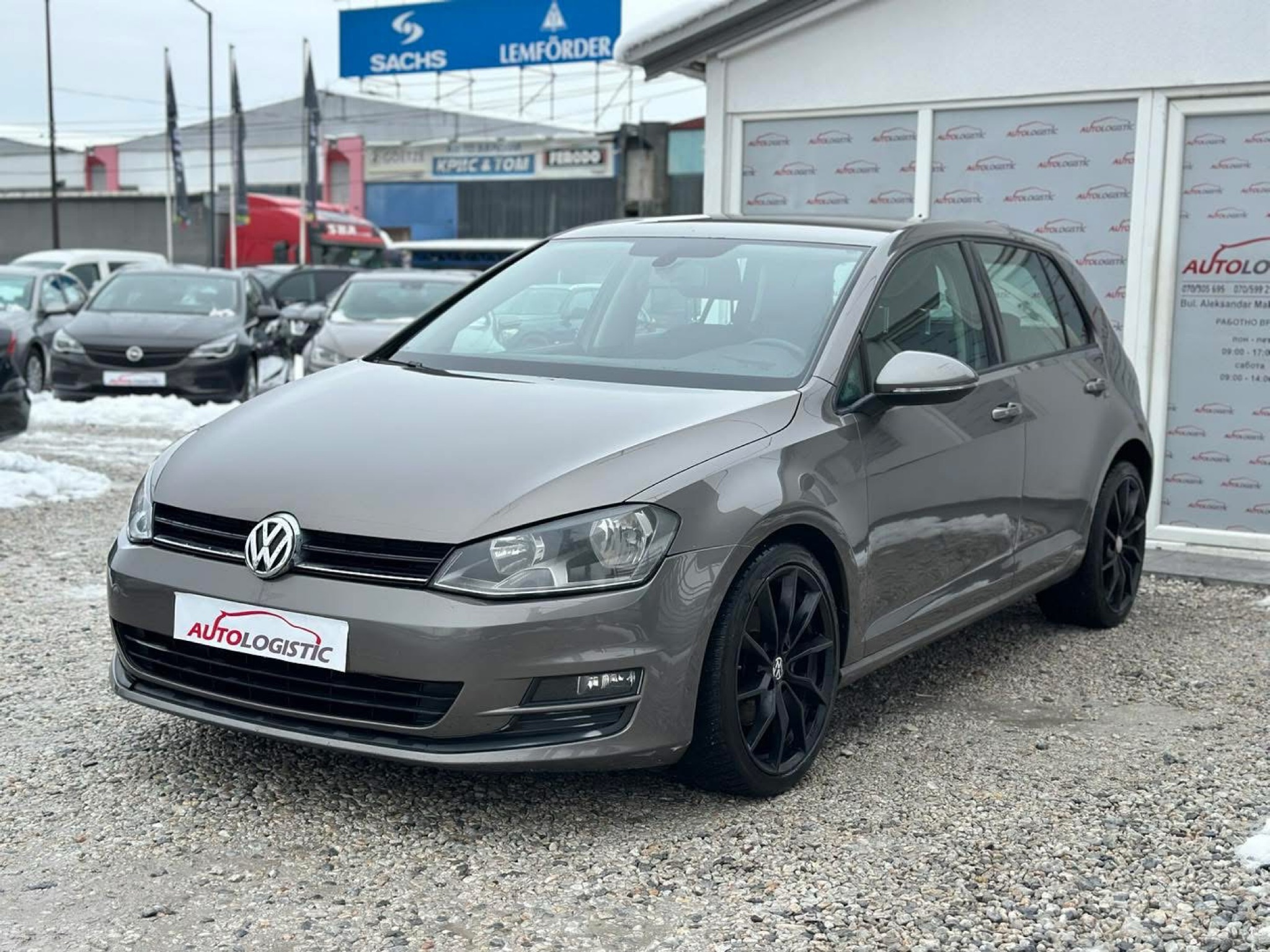 Volkswagen Golf